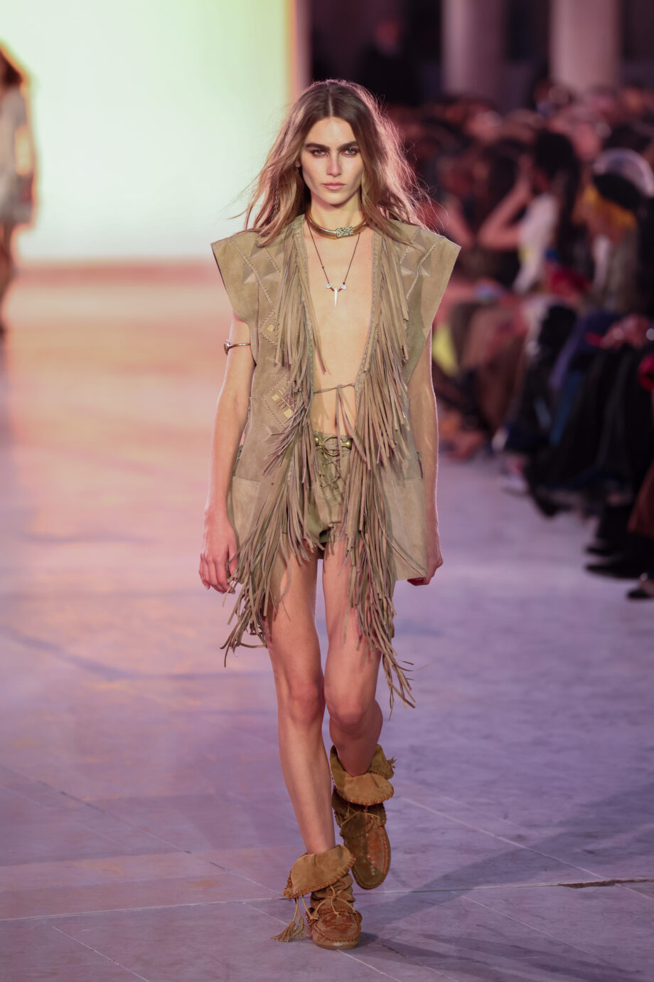 boho-γιλέκο-το-ιδανικό-κομμάτι-για-spring-layering-357062