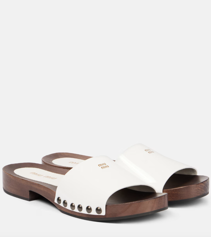 Από τα flip-flop σανδάλια στις εσπαντρίγιες: Τα 8 summer shoes για να υποδεχτείτε το καλοκαίρι με στυλ-4