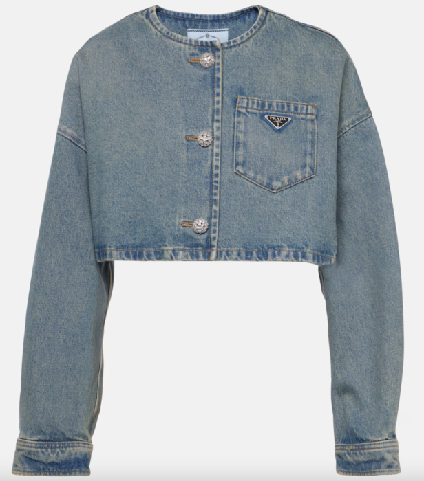 To denim jacket είναι και πάλι το must-have της σεζόν-1
