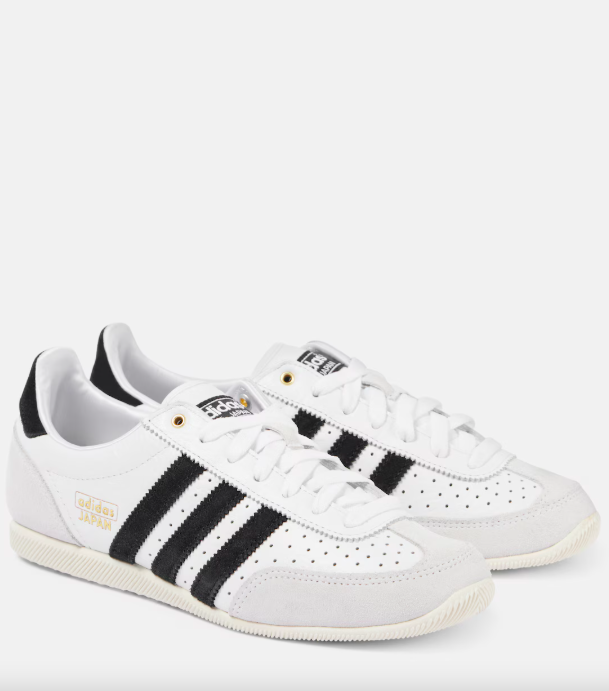 Ρετρό στιλ: 6 suede sneakers που είναι ήδη must-have-3