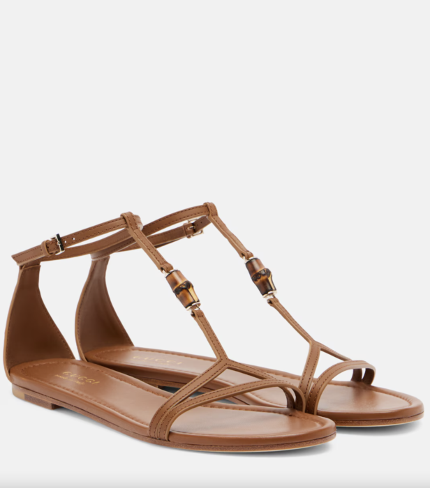 Τα mocha sandals θα αντικαταστήσουν τα μαύρα πέδιλα του καλοκαιριού-1
