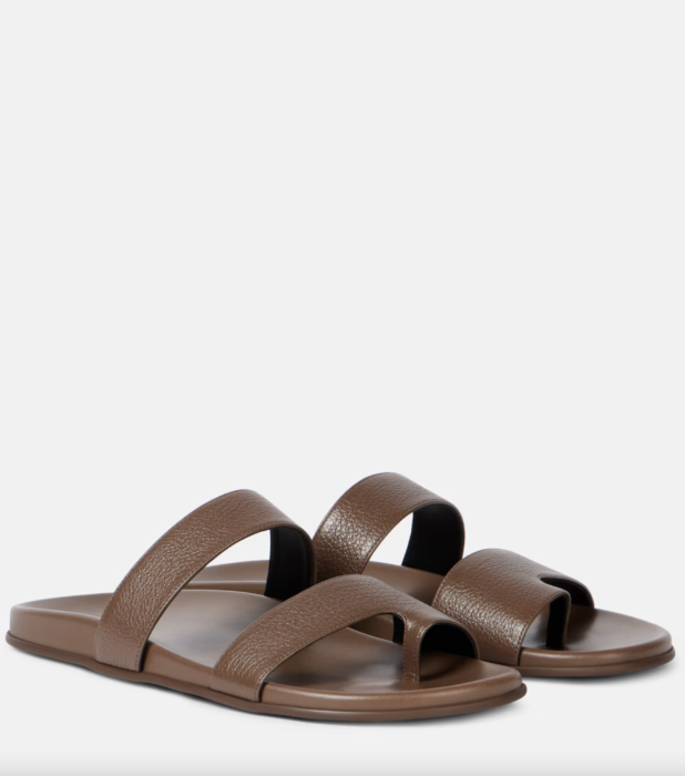 Τα mocha sandals θα αντικαταστήσουν τα μαύρα πέδιλα του καλοκαιριού-5