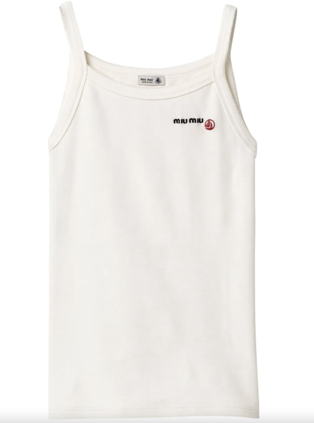 Μinimal chic: Το tank top των 90s επιστρέφει-4