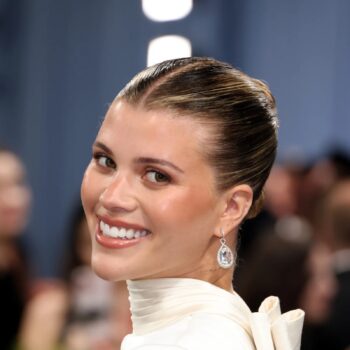 no-mascara-look-η-τάση-ομορφιάς-που-ξεχώρισε-στο-met-gala-2025-358889