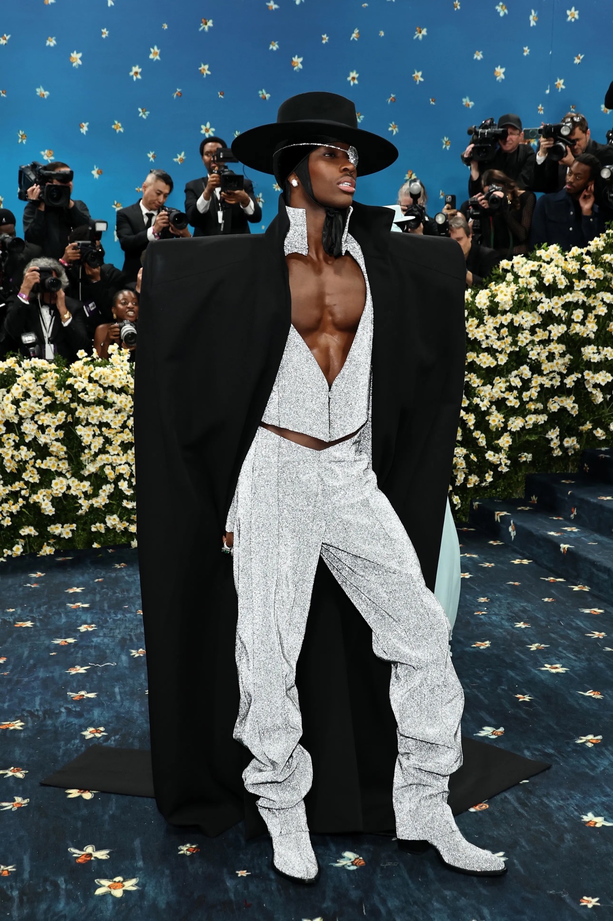 Met Gala 2025: Οι best dressed celebrities στο κόκκινο χαλί-14