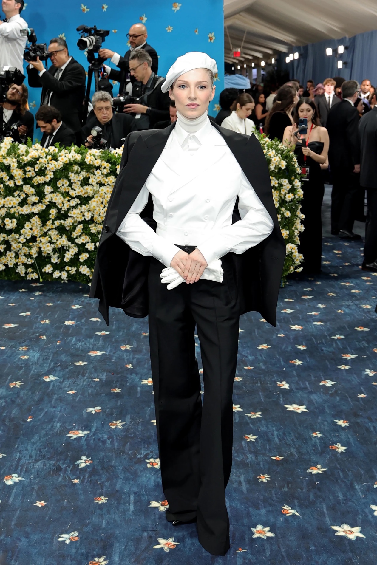 Met Gala 2025: Οι best dressed celebrities στο κόκκινο χαλί-23