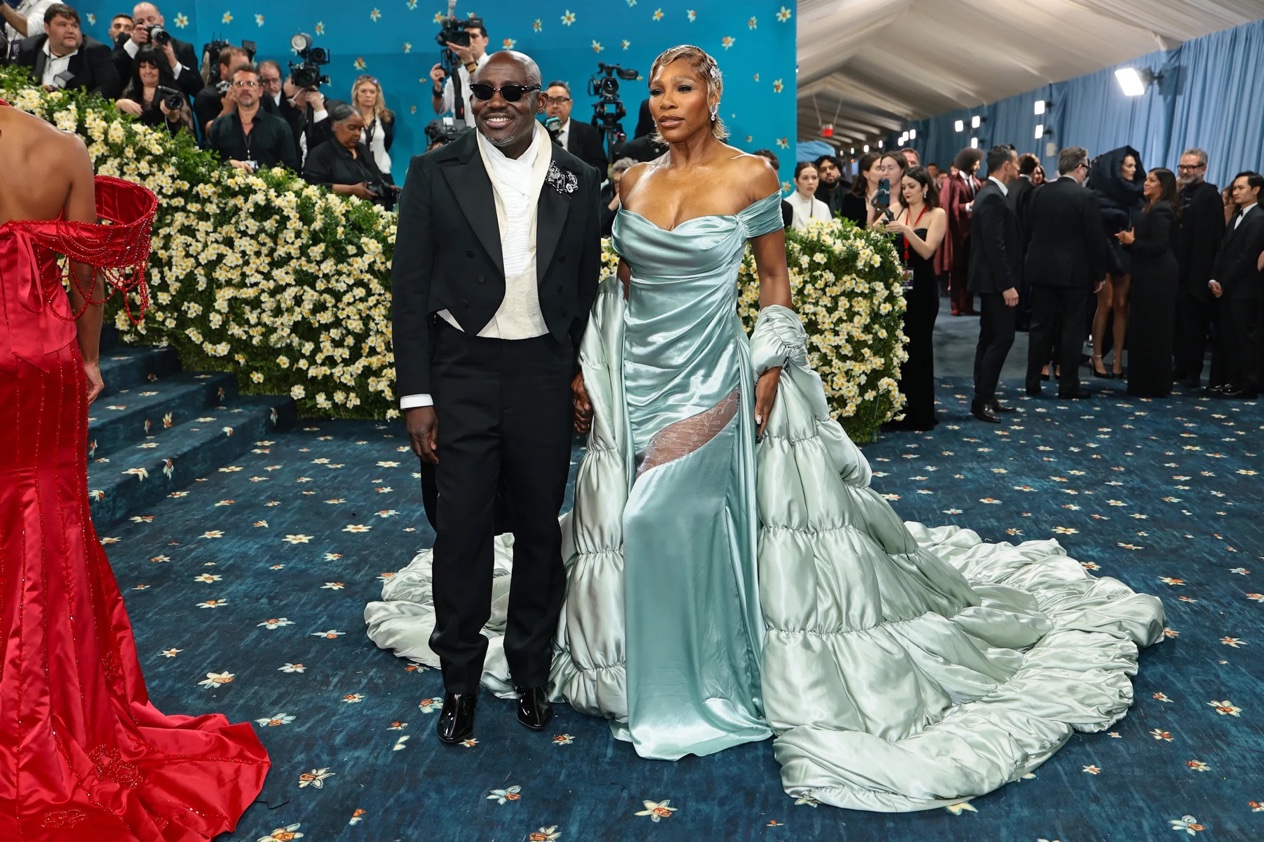 Met Gala 2025: Οι best dressed celebrities στο κόκκινο χαλί-24