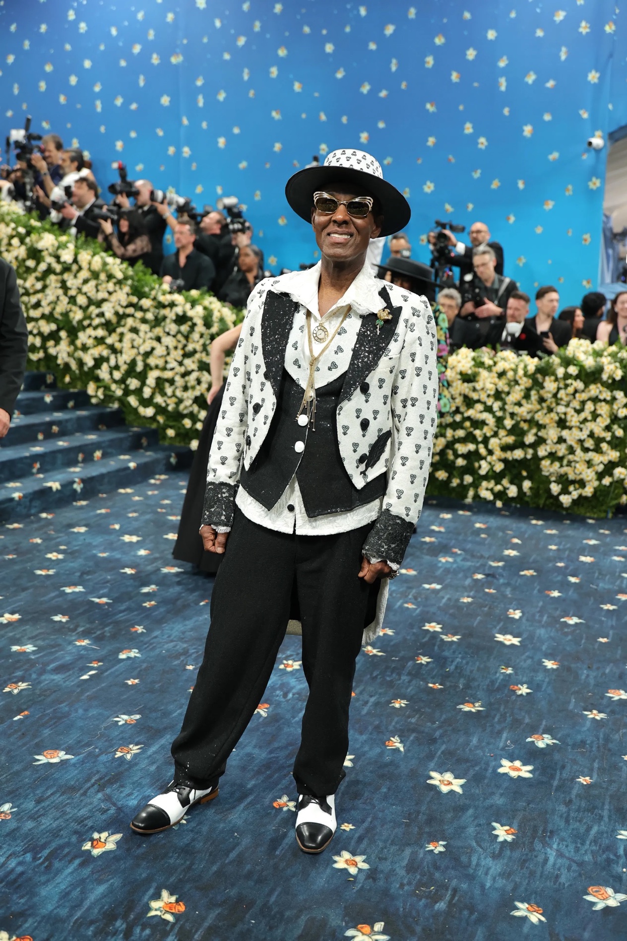 Met Gala 2025: Οι best dressed celebrities στο κόκκινο χαλί-25