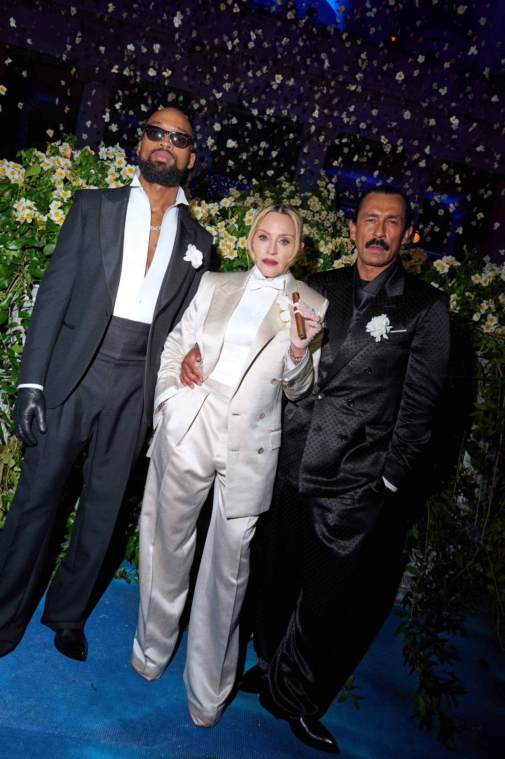 Μια exclusive ματιά στο Met Gala 2025-53