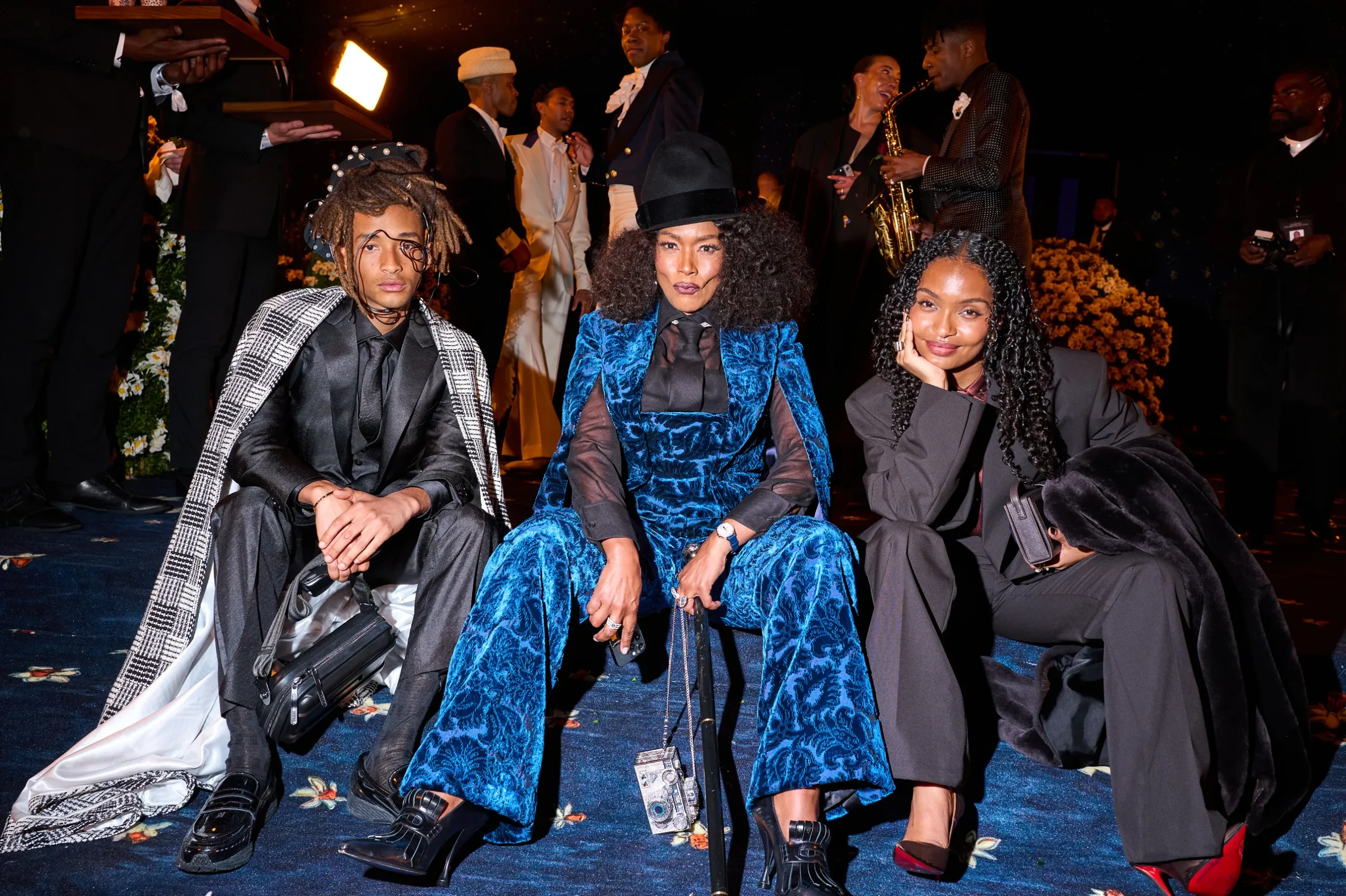 Μια exclusive ματιά στο Met Gala 2025-38