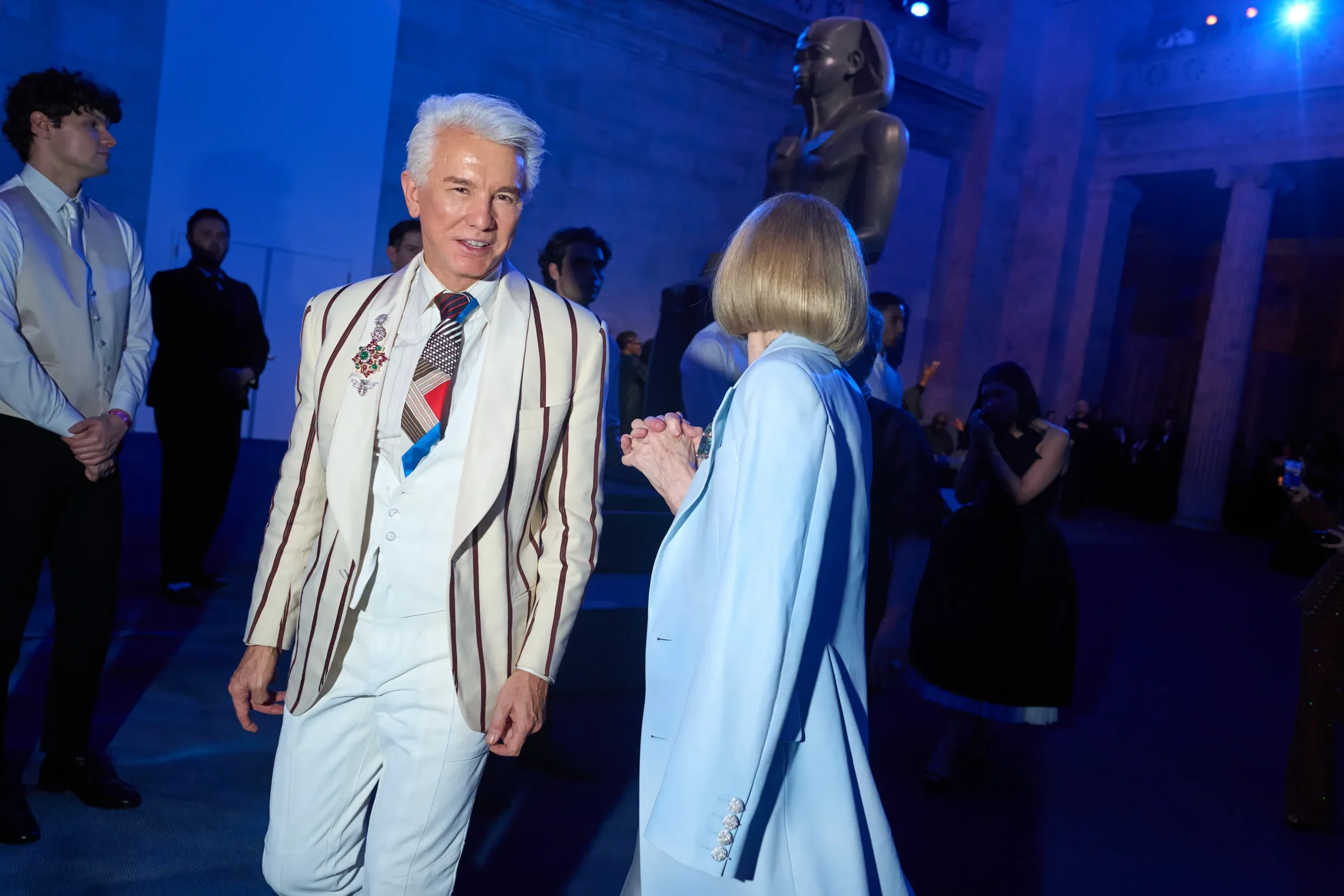 Μια exclusive ματιά στο Met Gala 2025-1