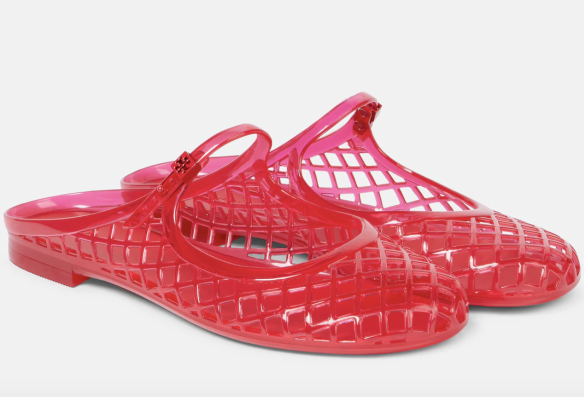 Jelly sandals: Τα πιο hot παπούτσια του καλοκαιριού είναι και τα πιο άνετα-3