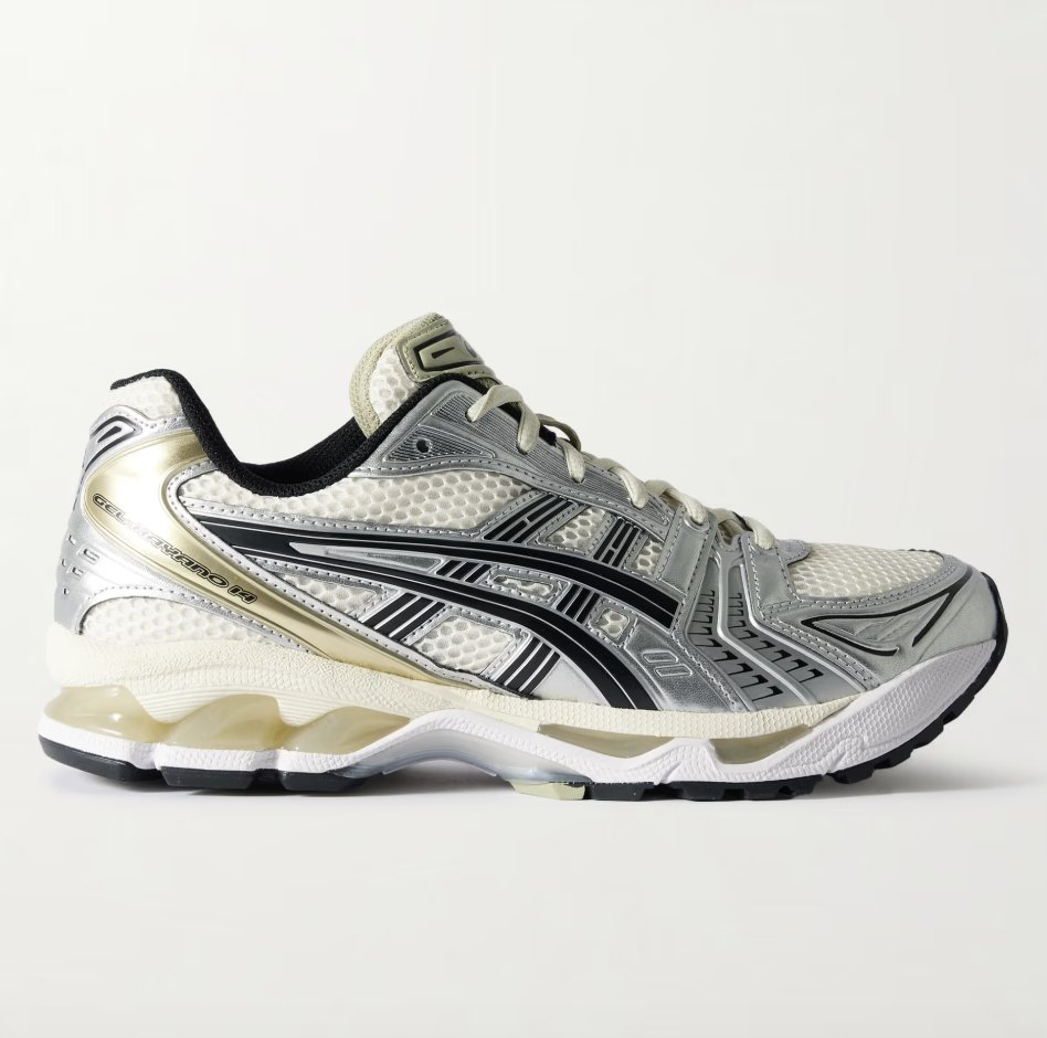 Sneakers και φορέματα: 5 συνδυασμοί για το καλοκαίρι 2025-9
