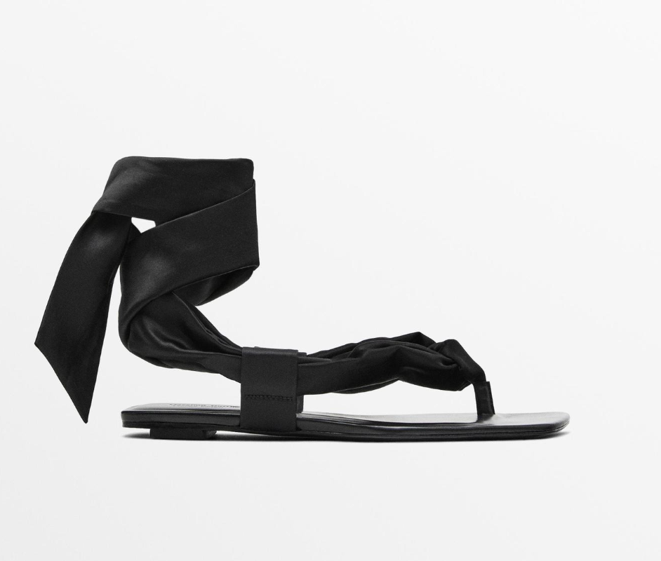 Roman sandals: Επιστέφουν το καλοκαίρι 2025-2