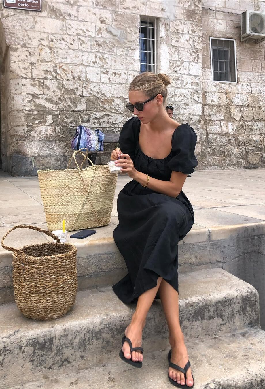 basket-και-tote-bags-οι-trending-τσάντες-για-το-καλοκαίρι-361782