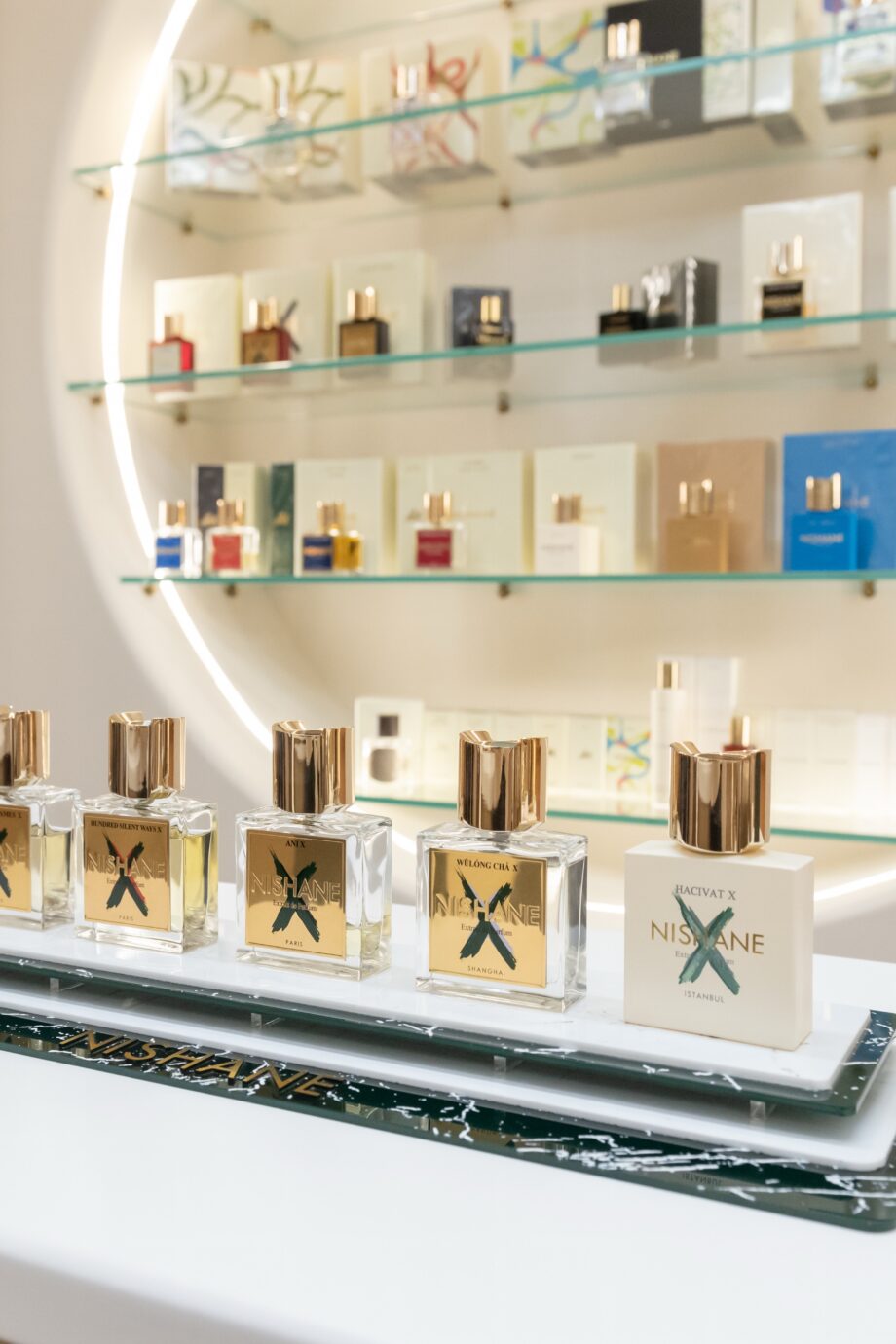 stemma-cosmetics-ένα-σύμπαν-πολυτελών-αρωμάτων-363356
