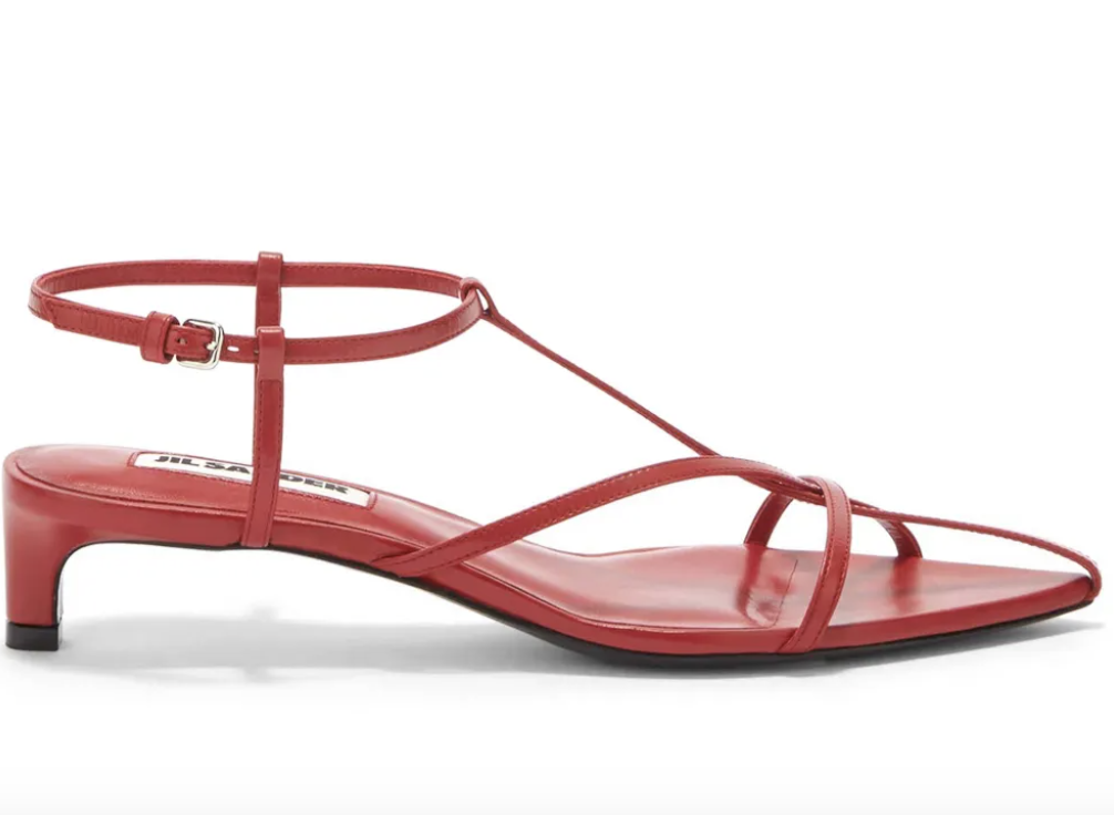 Mini kitten heels: Είναι τα πιο άνετα παπούτσια του καλοκαιριού-1