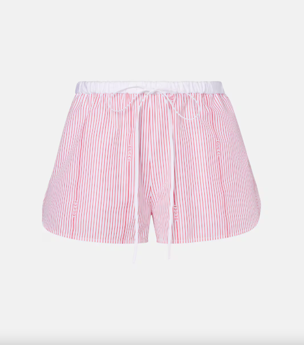 Ριγέ σορτς: 6 summer chic στυλ που θα φορέσουμε στις διακοπές-2