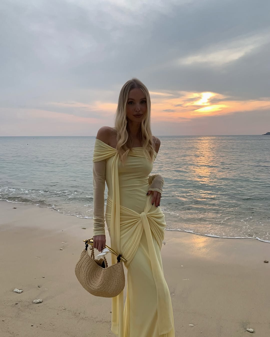 Butter yellow φόρεμα: Είναι η απόλυτη τάση για το καλοκαίρι-2