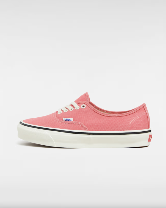 First look: Γνωρίζουμε από τώρα τις τάσεις στα sneakers του φθινοπώρου-3