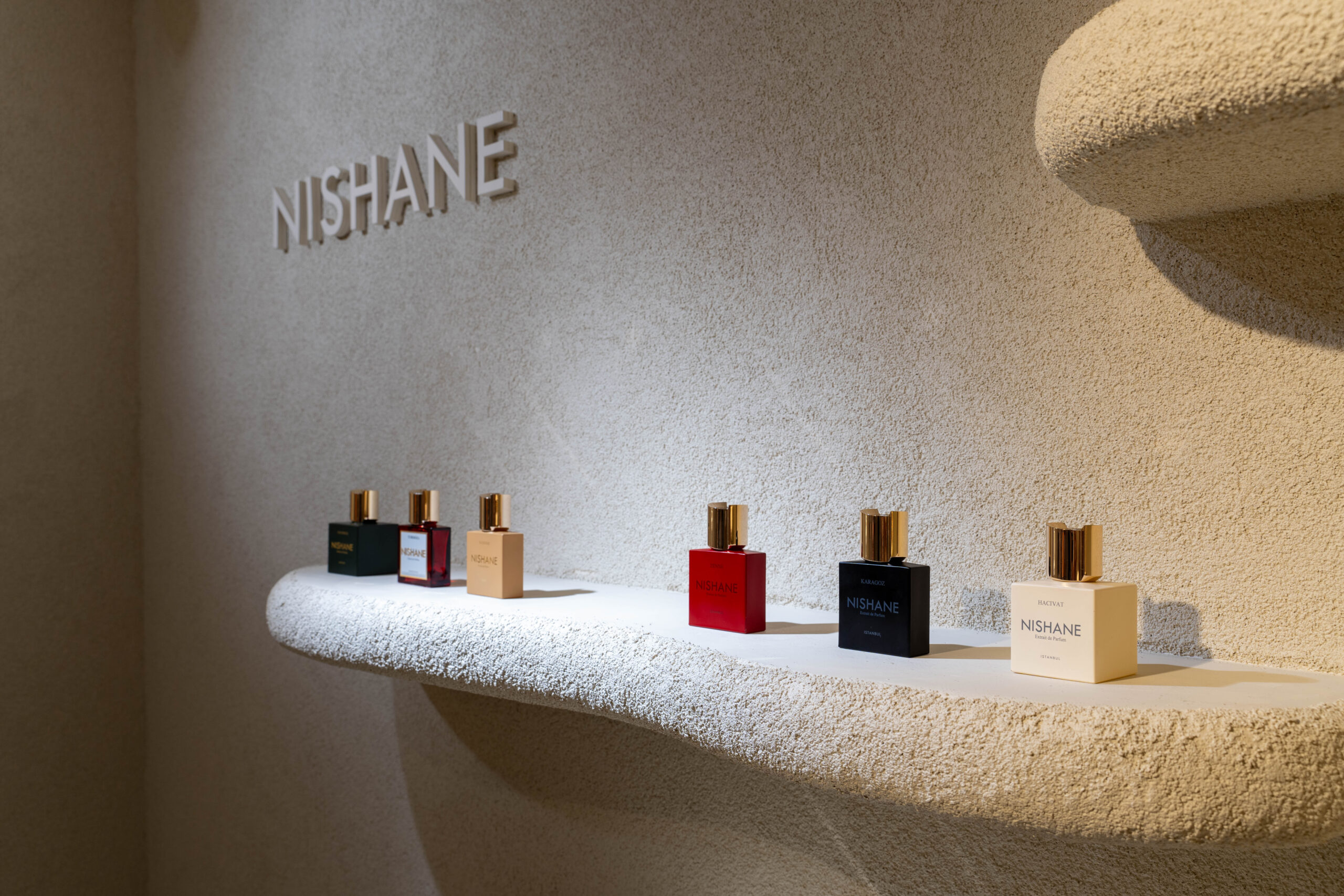 NISHANE: Η τέχνη της αφήγησης μέσα από το άρωμα-5