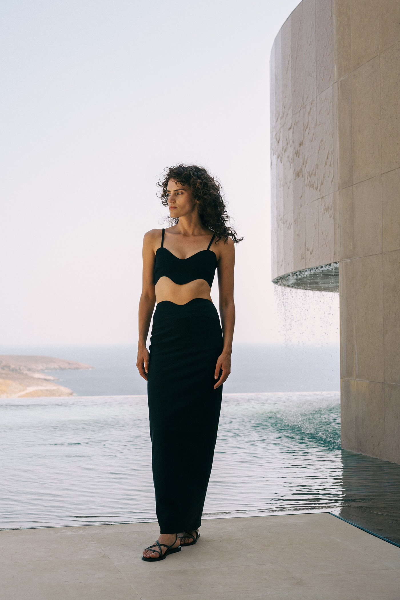 One&Only Kéa Island x Ancient Greek Sandals: Μια συνεργασία με έμπνευση το ελληνικό καλοκαίρι-1