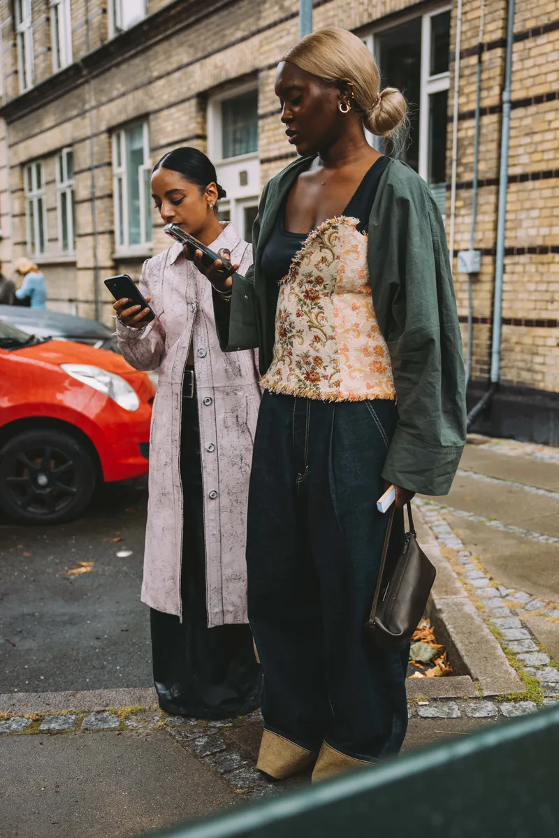Εβδομάδα Μόδας Κοπεγχάγης: Οι street style τάσεις για την μεταβατική περίοδο-9
