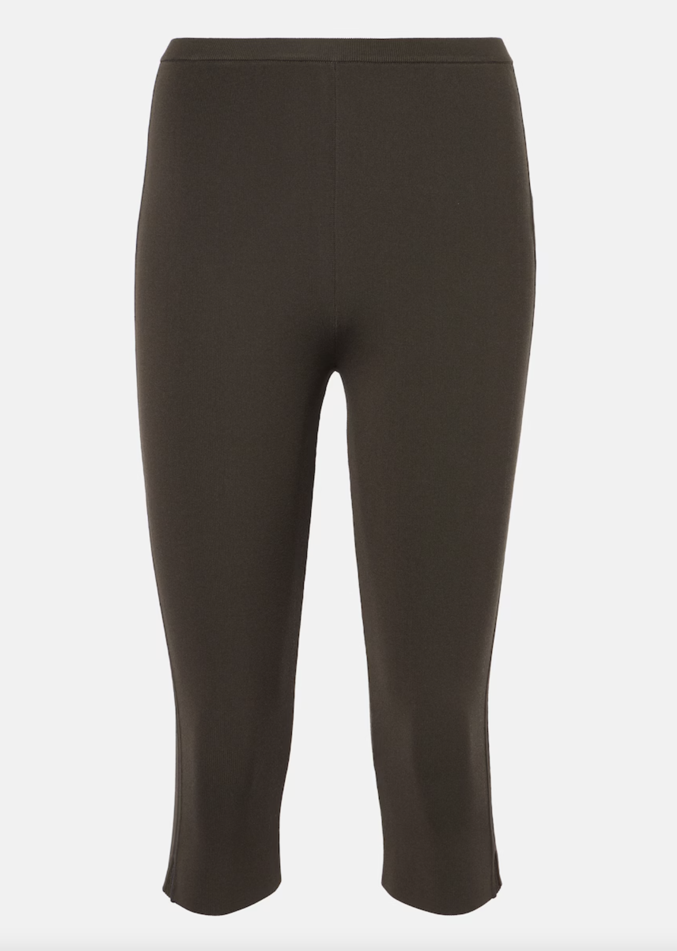 Με τι παπούτσια θα συνδυάσουμε τα trending παντελόνια της σεζόν;-1