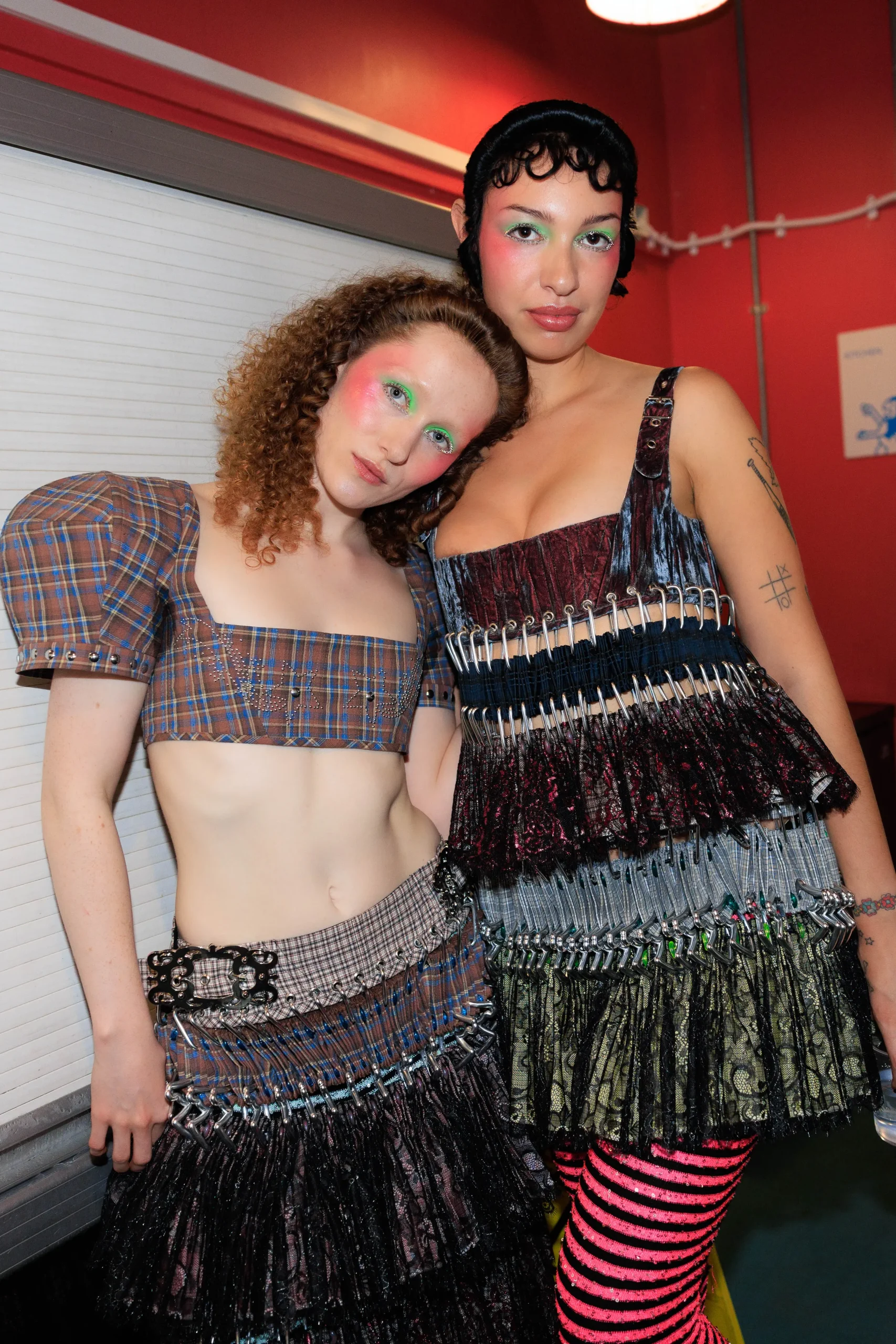 Εβδομάδα Μόδας Λονδίνου SS26: Οι κορυφαίες backstage στιγμές-58