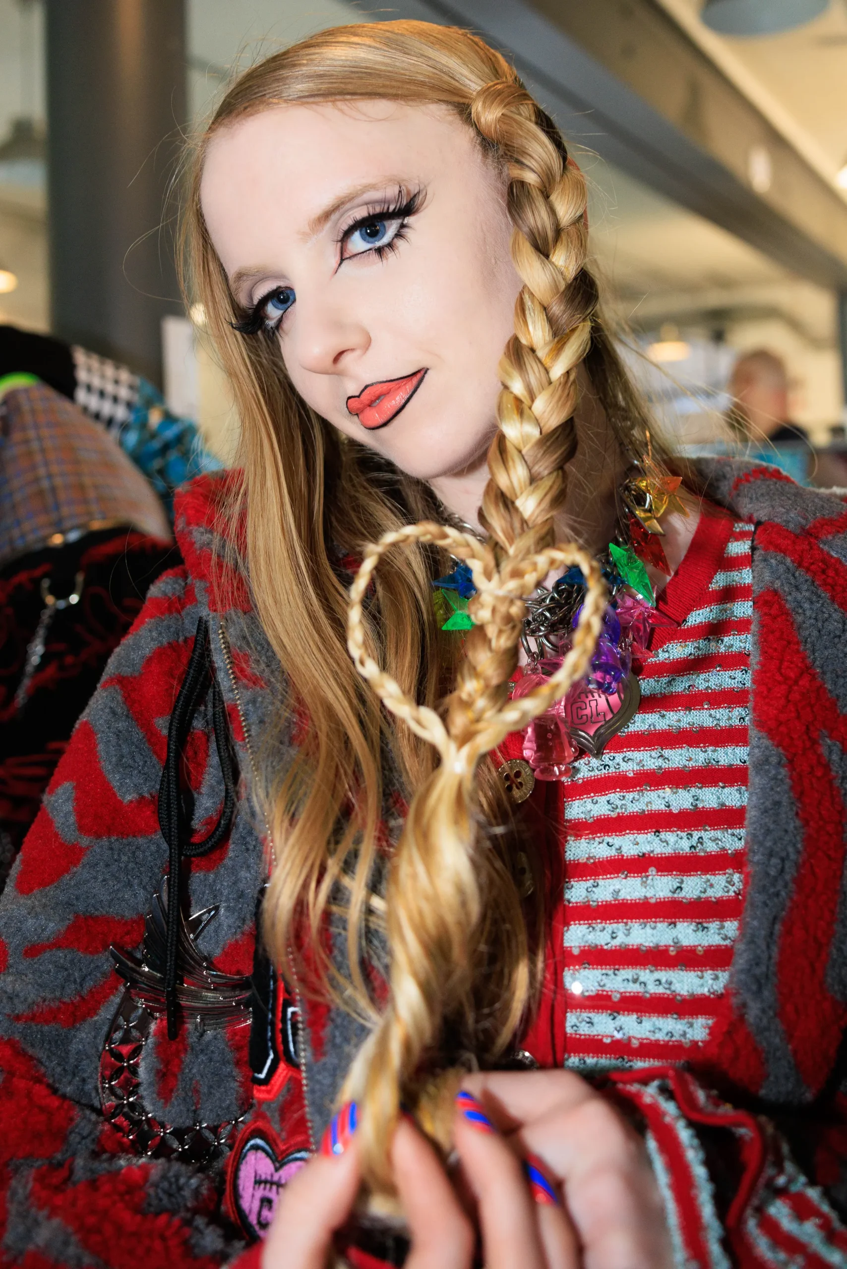 Εβδομάδα Μόδας Λονδίνου SS26: Οι κορυφαίες backstage στιγμές-61