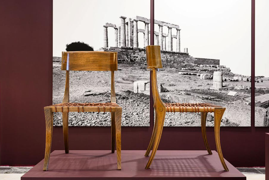 Μια καρέκλα, αιώνια-1