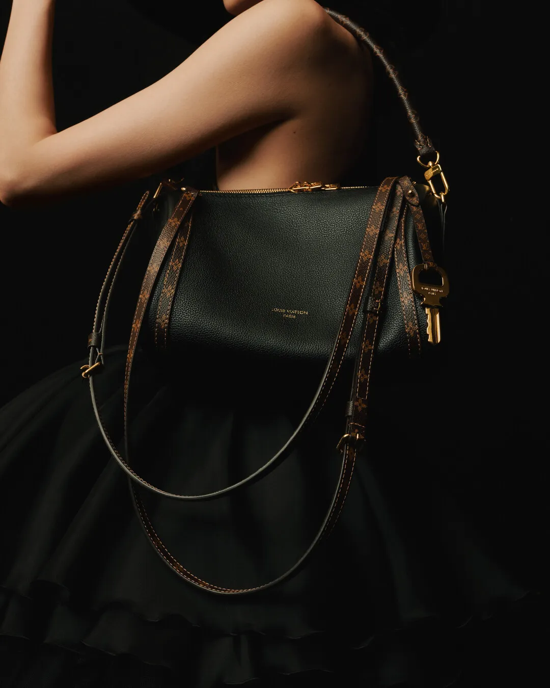 Η Express bag του οίκου Louis Vuitton είναι το νέο αντικείμενο πόθου-1