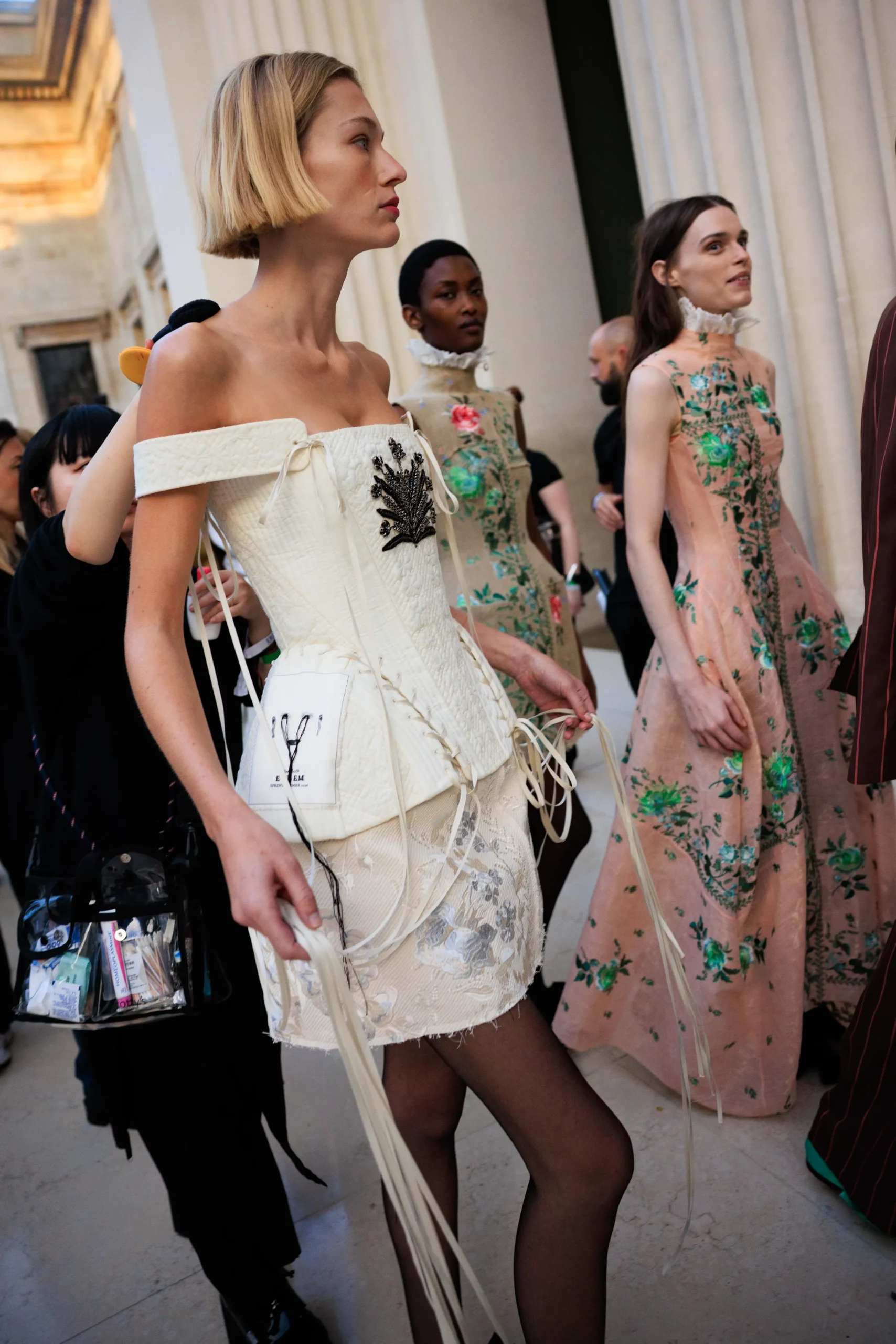 Εβδομάδα Μόδας Λονδίνου SS26: Οι κορυφαίες backstage στιγμές-4