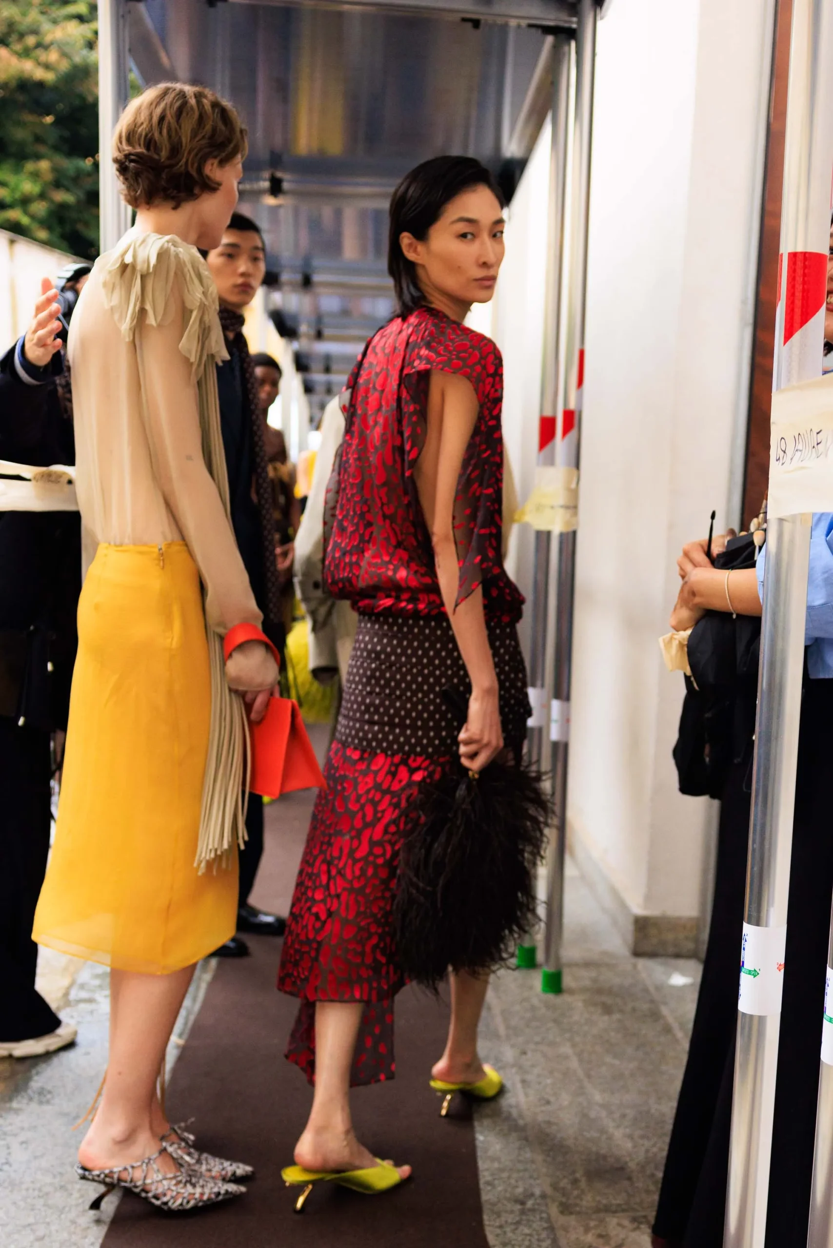 Εβδομάδα Μόδας Μιλάνου: Οι καλύτερες backstage στιγμές-31