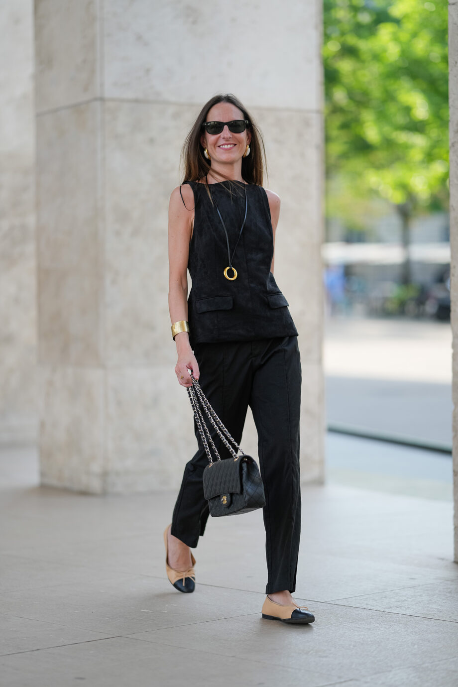 slim-fit-παντελόνια-επιστρέφουν-δυναμικά-το-372325