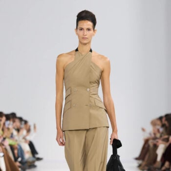 max-mara-ss26-ένας-κόσμος-αντιθέσεων-ανοίγει-ένα-374592
