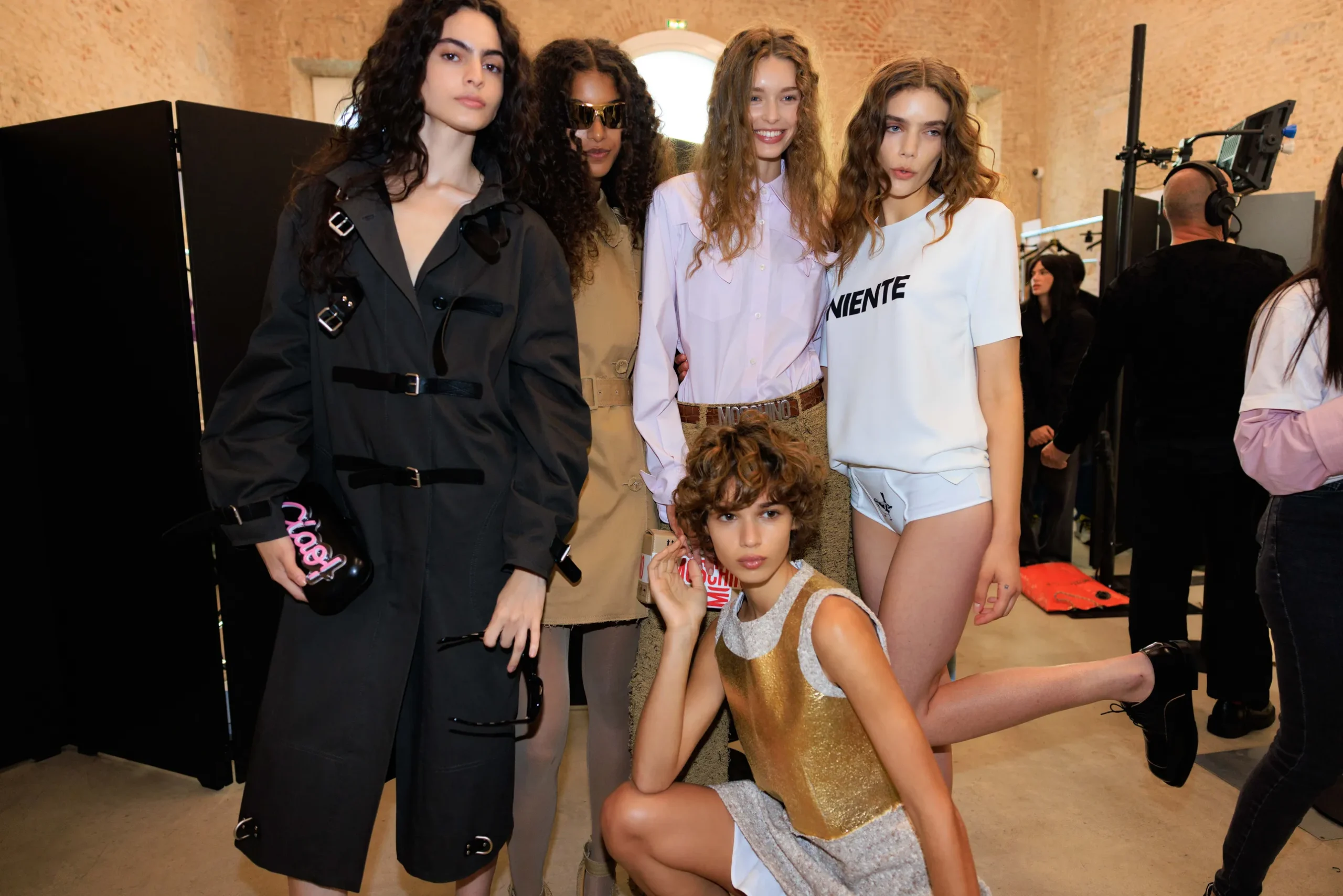 Εβδομάδα Μόδας Μιλάνου: Οι καλύτερες backstage στιγμές-64