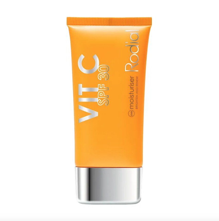 Από το serum στη Led mask: 6 βήματα για να απαλλαγείτε από τα σημάδια της ηλιακής ακτινοβολίας στην επιδερμίδα-7