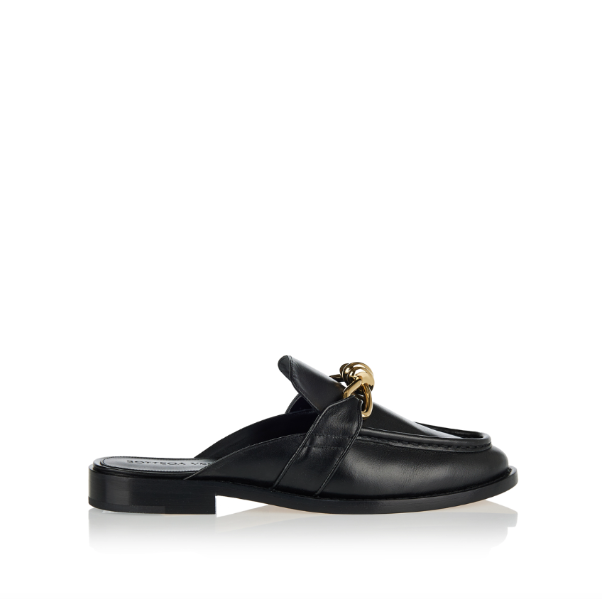 Μαύρα loafers: Ο οδηγός με όλα τα classic σχέδια για το φθινόπωρο-4