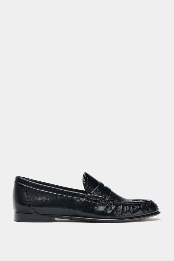Μαύρα loafers: Ο οδηγός με όλα τα classic σχέδια για το φθινόπωρο-7