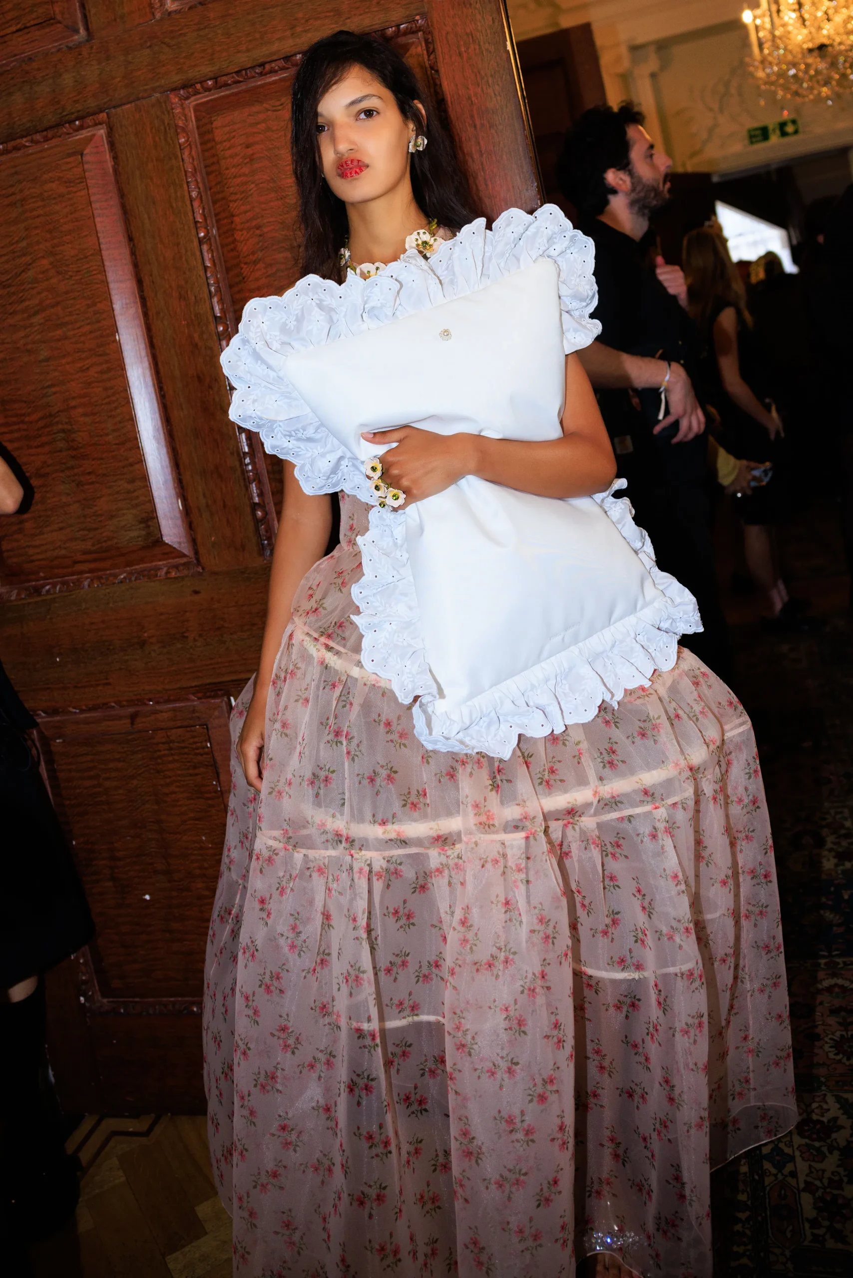 Εβδομάδα Μόδας Λονδίνου SS26: Οι κορυφαίες backstage στιγμές-13