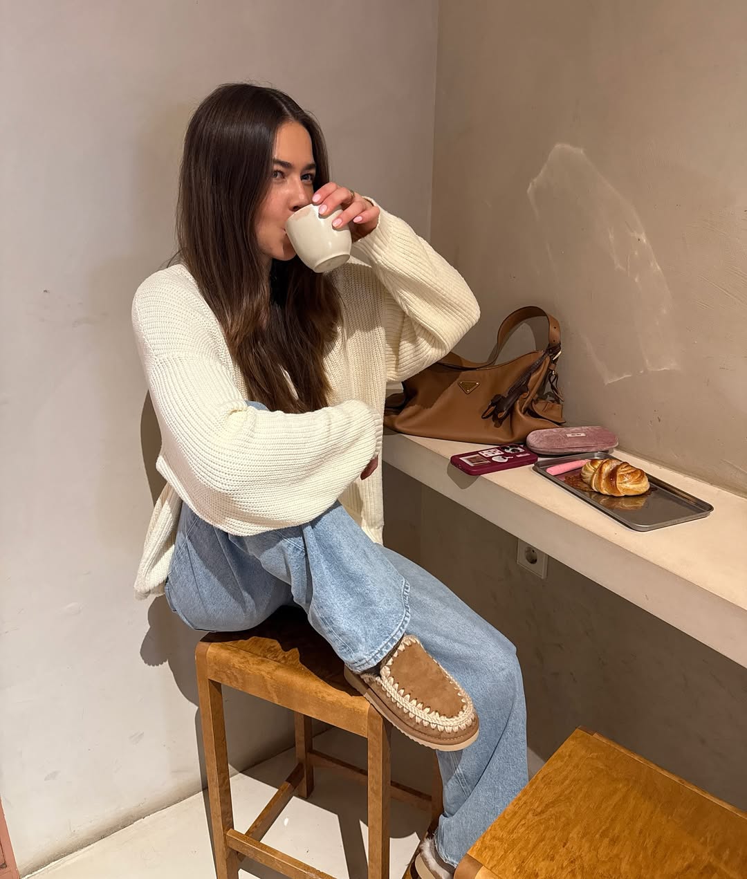 Σουέντ loafers: Τα πιο άνετα σχέδια για τις chic εμφανίσεις του φθινοπώρου-1