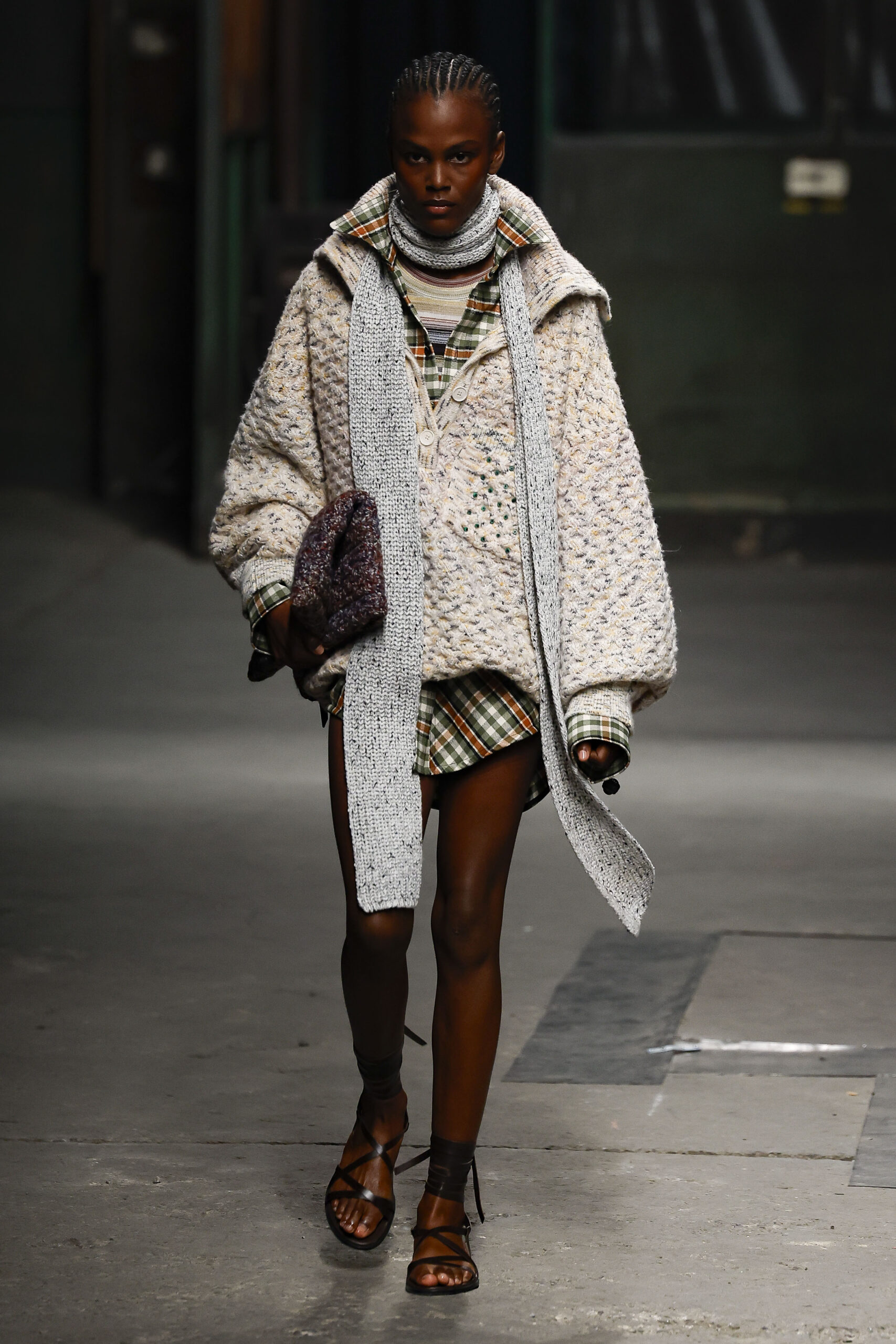 6 high-fashion συνδυασμοί για να φορέσετε με μοναδικό στυλ το cardigan-14