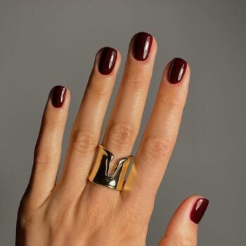 black-cherry-μανικιούρ-6-βερνίκια-για-να-αντιγράψ-373016