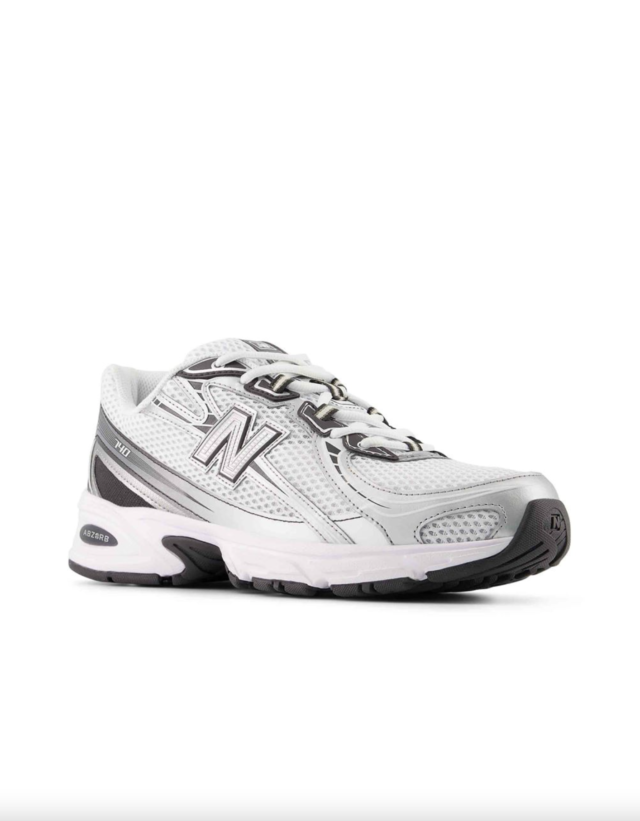 Όλα τα 90s sneakers που θα φορέσουμε αυτό το φθινόπωρο-2