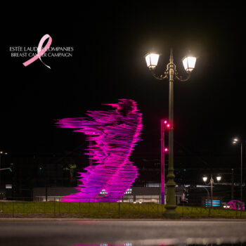 η-αθήνα-φωτίζεται-ροζ-η-estee-lauder-hellas-υπενθυμίζε-378017