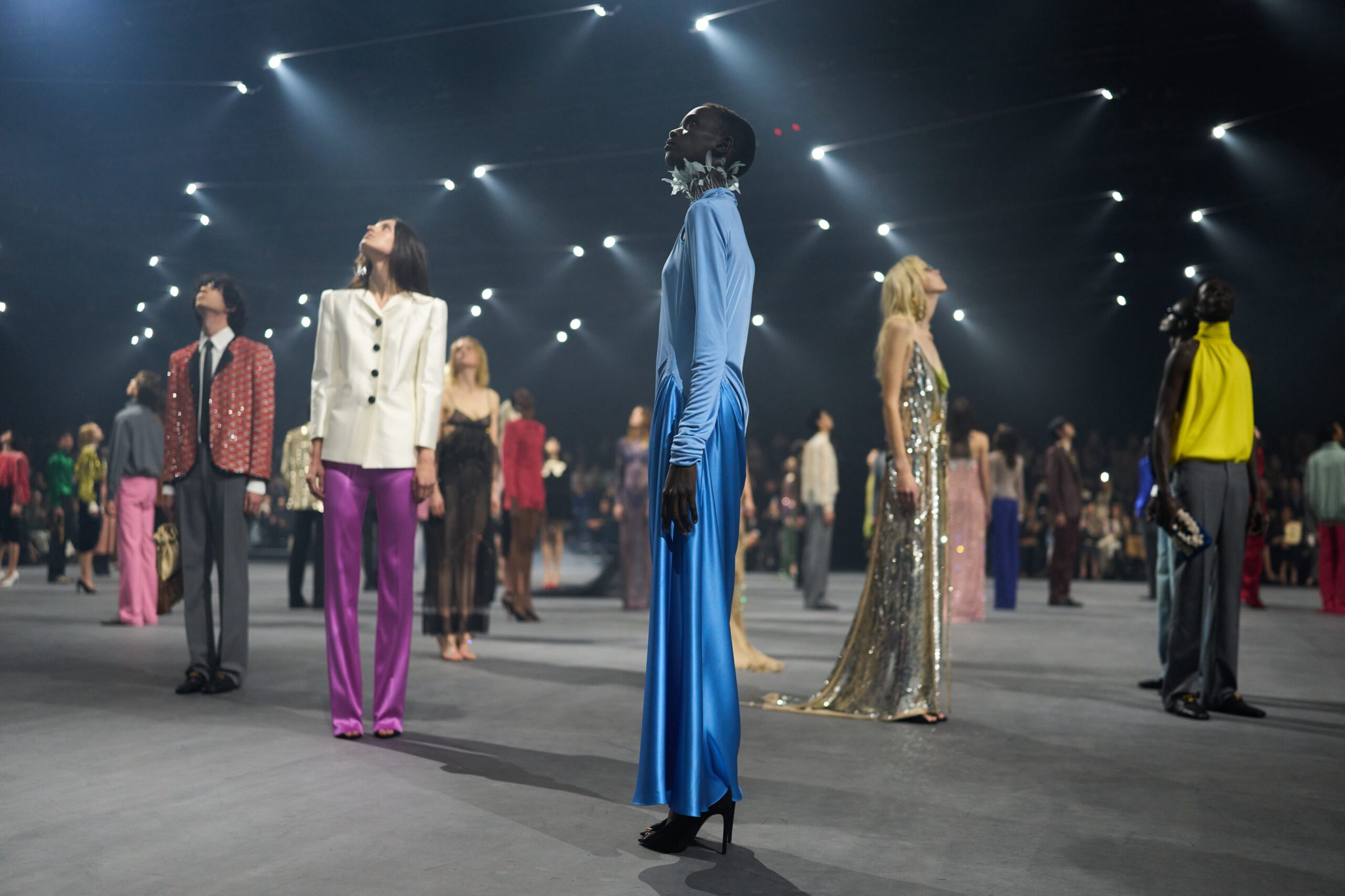 Valentino SS26: Ένα πέρασμα από το σκοτάδι στο φως-5