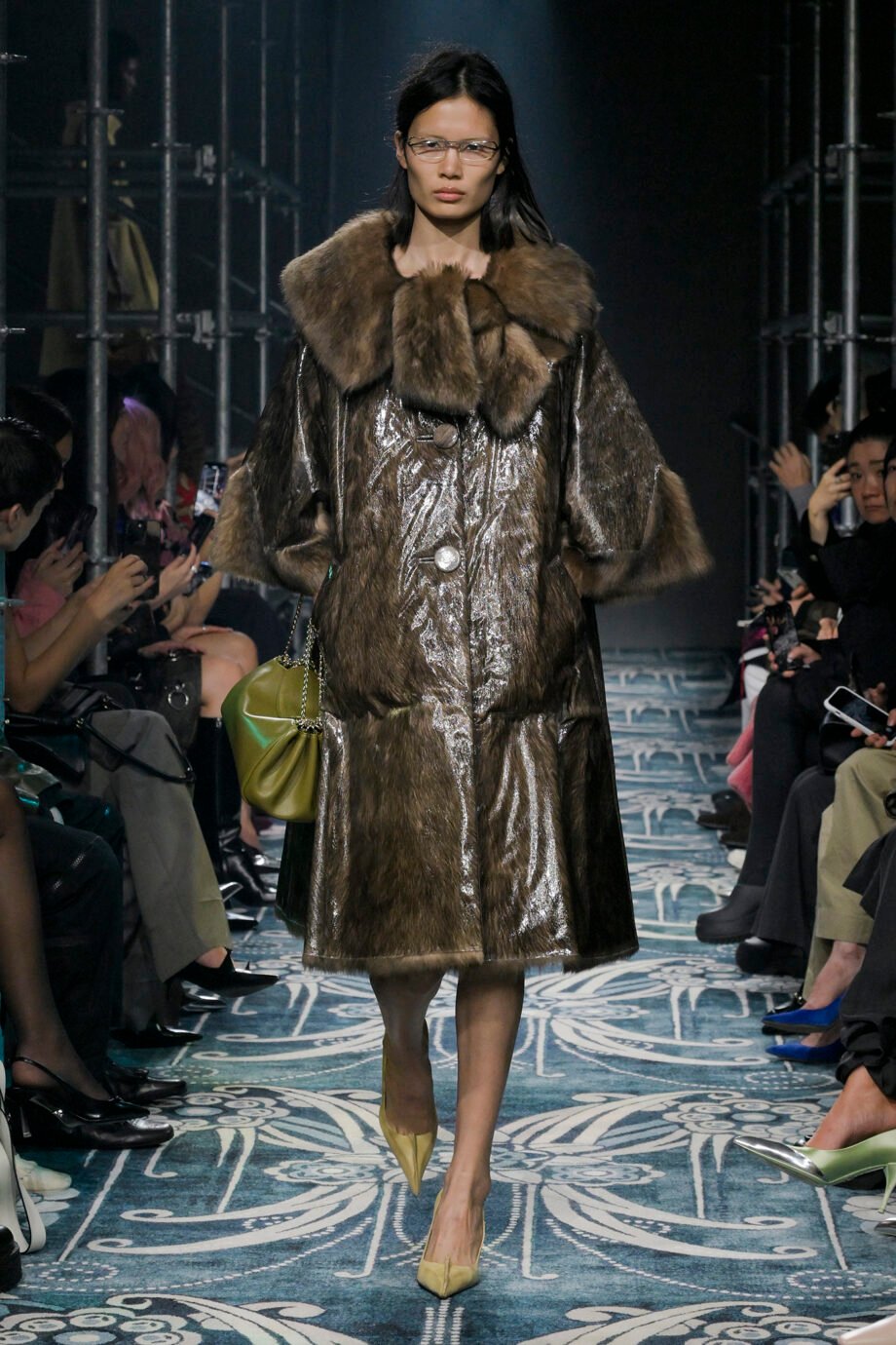 από-το-πιο-διαχρονικό-στο-πιο-cool-τα-6-παλτ-378728