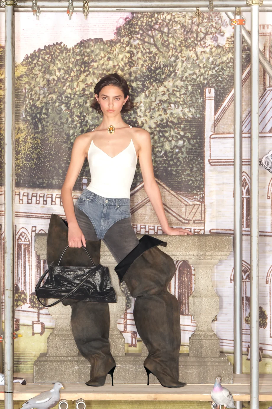 hm-x-glenn-martens-είμαι-ενθουσιασμένος-που-βλέπω-377839