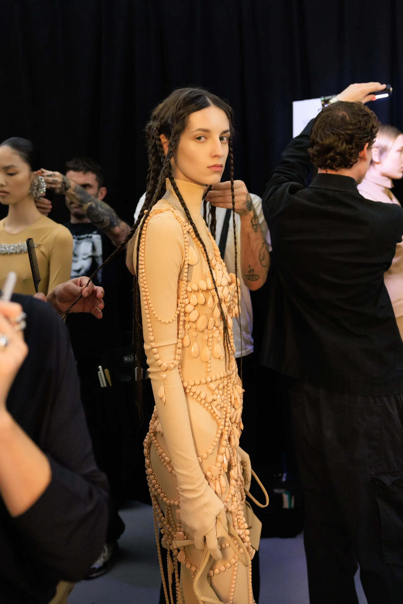 Εβδομάδας Μόδας Παρισιού: Οι καλύτερες backstage στιγμές-26